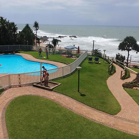 Sands Beach Breaks Beach Front Ballito Exteriör bild