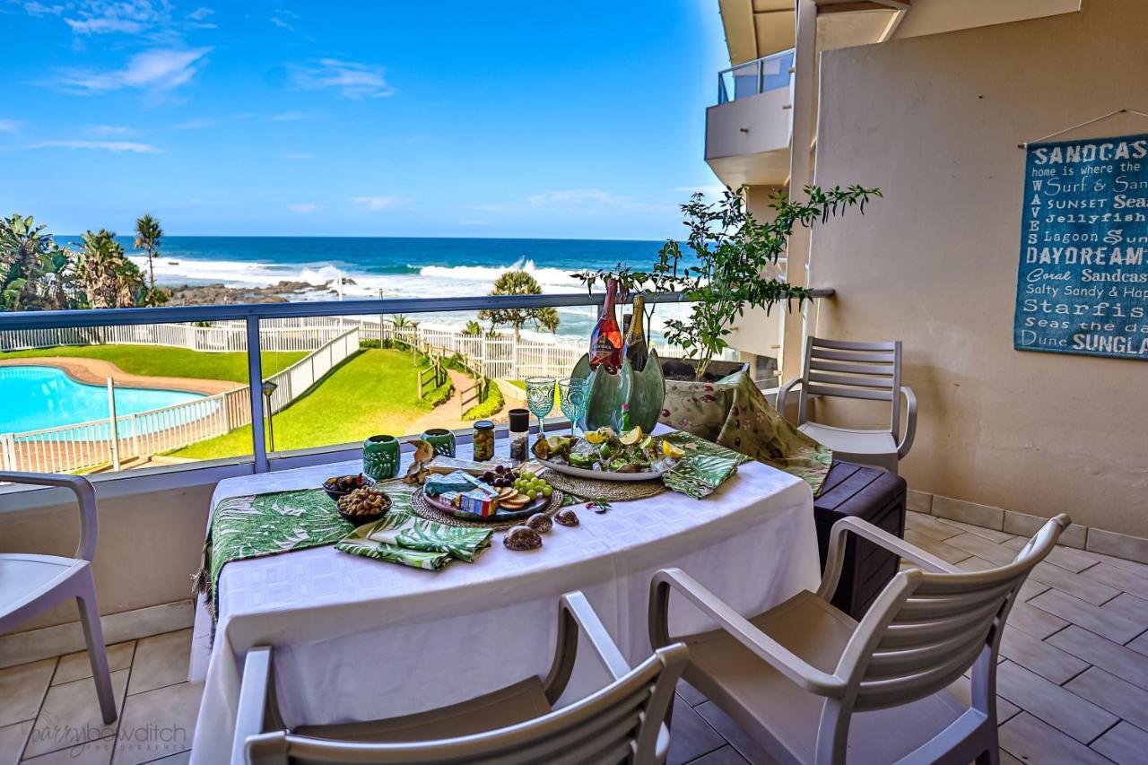 Sands Beach Breaks Beach Front Ballito Exteriör bild