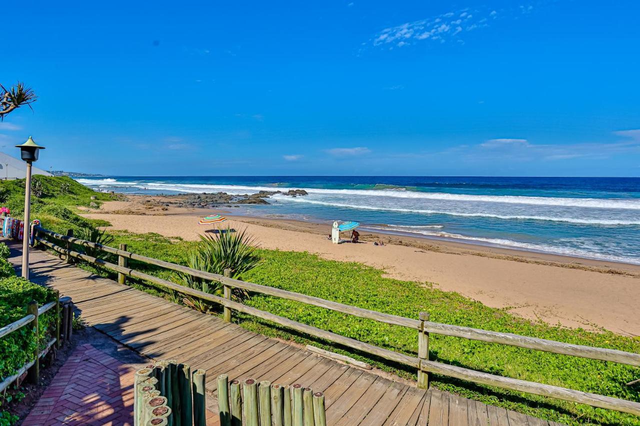 Sands Beach Breaks Beach Front Ballito Exteriör bild