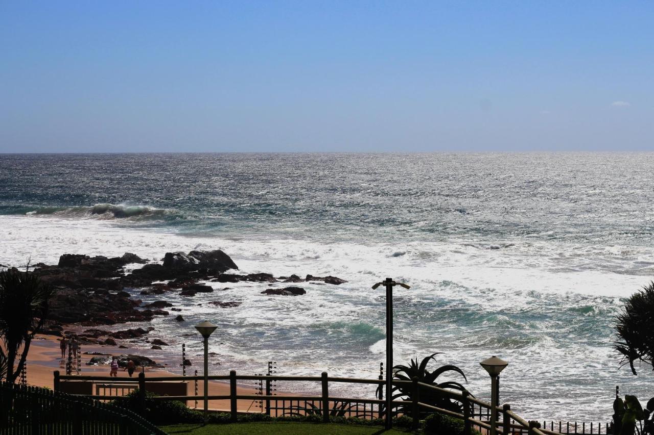 Sands Beach Breaks Beach Front Ballito Exteriör bild