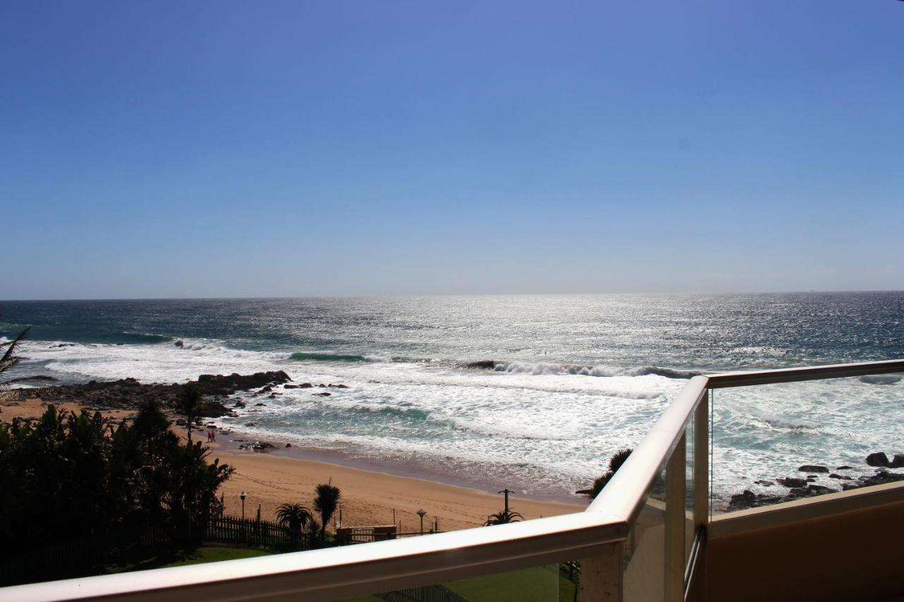 Sands Beach Breaks Beach Front Ballito Exteriör bild